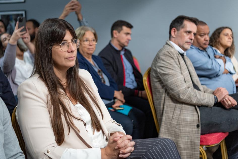 Autoridades del Ministerio de Desarrollo Social en el primer encuentro de trabajo de DINALI .