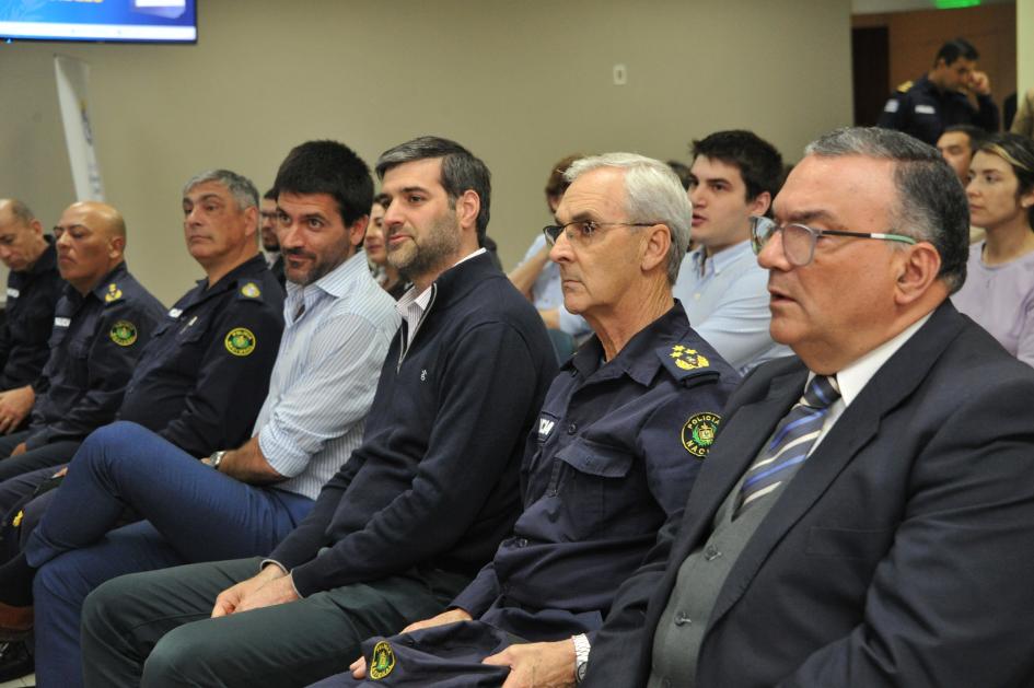 Primera fila del auditorio, en la que se ven los ministros Alejandro Sciarra y Nicolás Martinelli Alejandro Sciarra y Nicolás Martinelli, sentados en primera fila del auditorio