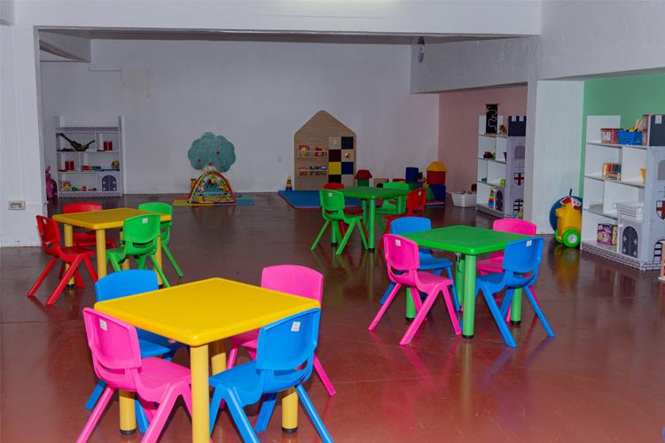 Mobiliario infantil en Centro El Hornero para mujeres con menores a cargo 