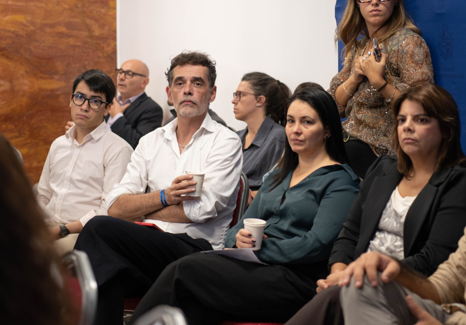 Autoridades durante el primer Consejo Interinstitucional de Juventudes. Autoridades durante el primer Consejo Interinstitucional de Juventudes.