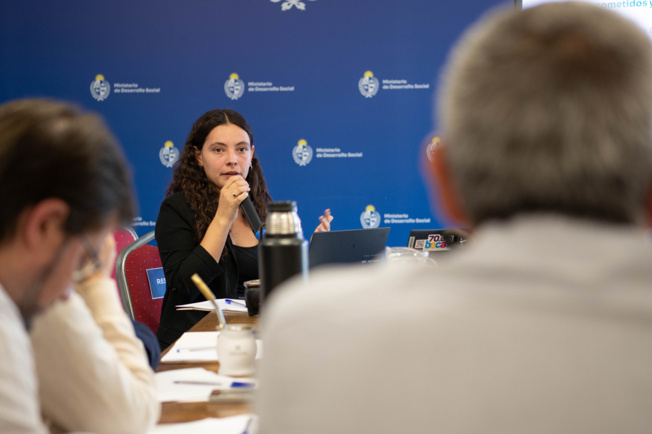 Autoridades durante el primer Consejo Interinstitucional de Juventudes. Autoridades durante el primer Consejo Interinstitucional de Juventudes.