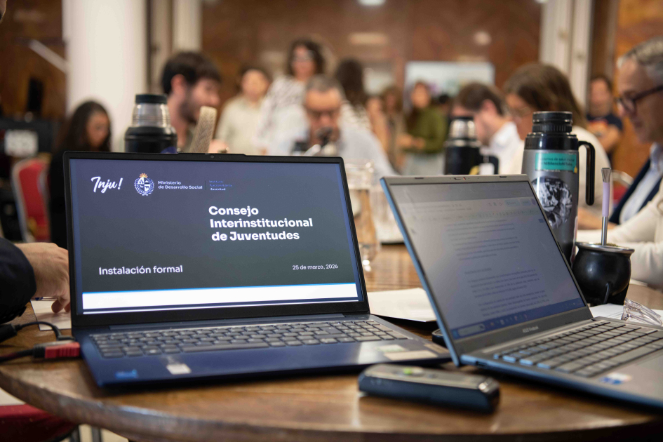 Autoridades durante el primer Consejo Interinstitucional de Juventudes. Autoridades durante el primer Consejo Interinstitucional de Juventudes.