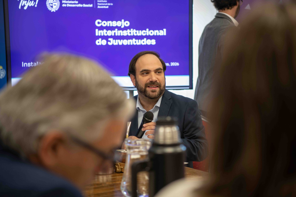 Autoridades durante el primer Consejo Interinstitucional de Juventudes. Autoridades durante el primer Consejo Interinstitucional de Juventudes.