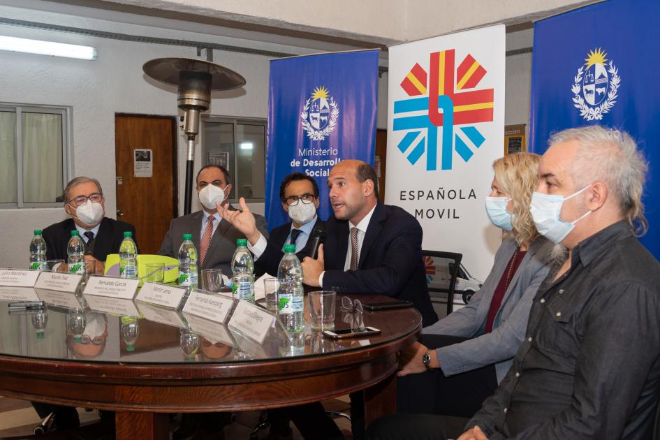 Ministro Lema haciendo uso de la palabra Ministro Lema haciendo uso de la palabra