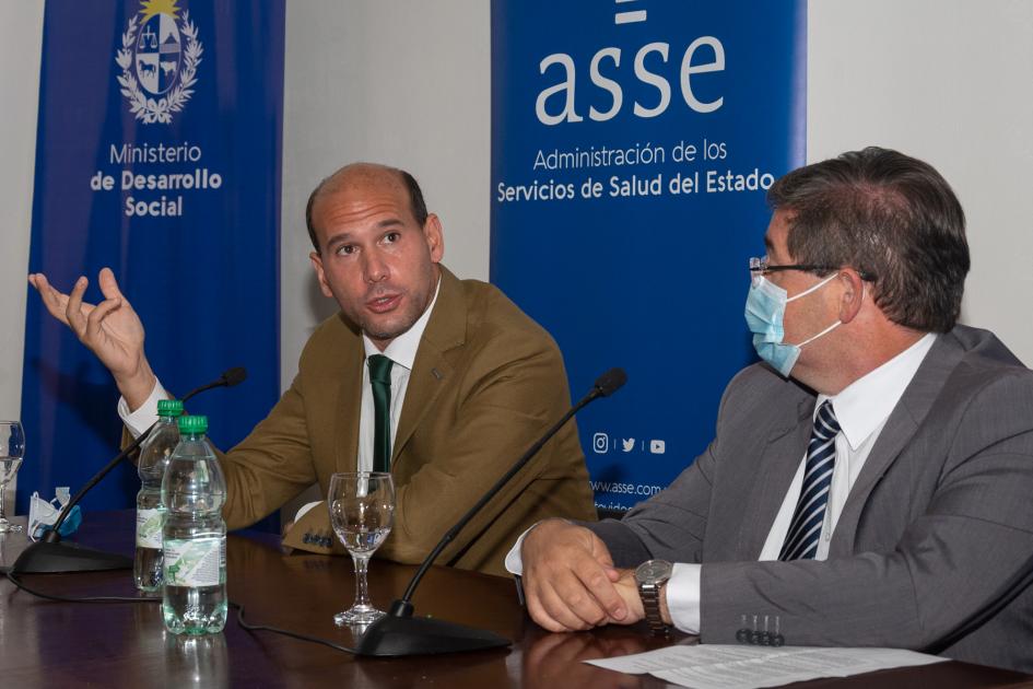 Ministro Lema haciendo uso de la palabra Ministro Lema haciendo uso de la palabra