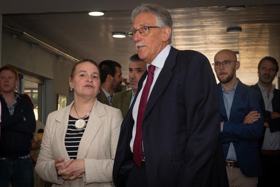 Subsecretaria del MIDES y director general de UTU Subsecretaria del MIDES y director general de UTU