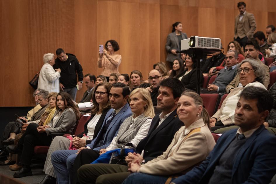 Autoridades presentes en el lanzamiento Autoridades presentes en el lanzamiento
