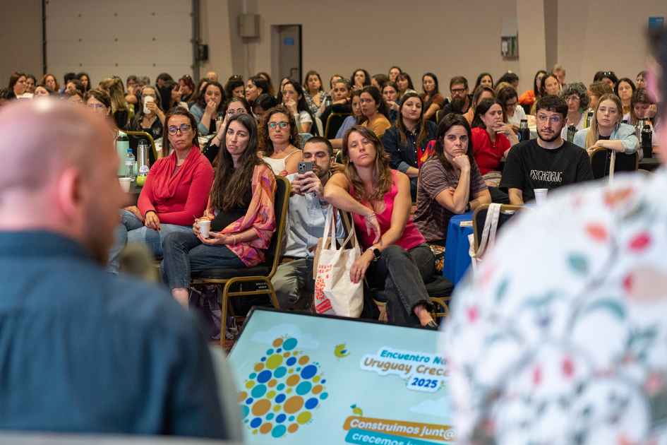 Encuentro Nacional Uruguay Crece Contigo 2025 Encuentro Nacional Uruguay Crece Contigo 2025