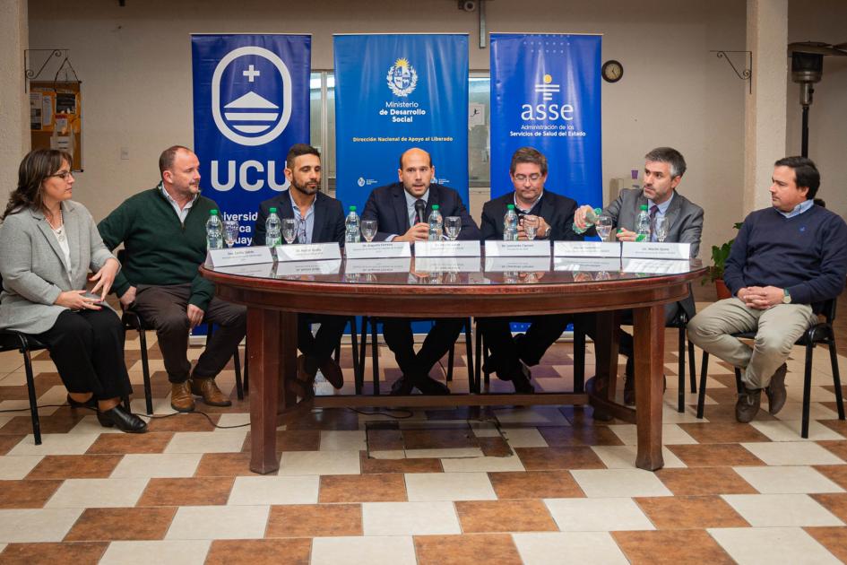 Autoridades que participaron del evento Autoridades que participaron del evento