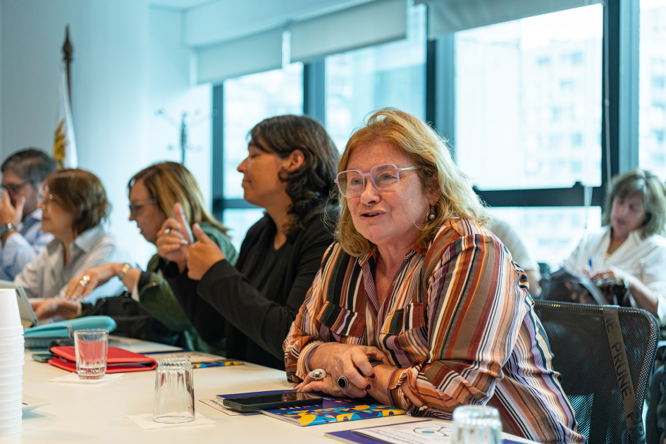 Reunión de autoridades en la presentación del Plan Nacional de Discapacidad en OPP.