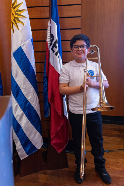 Integrante de la Banda Infantil y Juvenil Latinoamericana Manos Veneguayas Integrante de la Banda Infantil y Juvenil Latinoamericana Manos Veneguayas