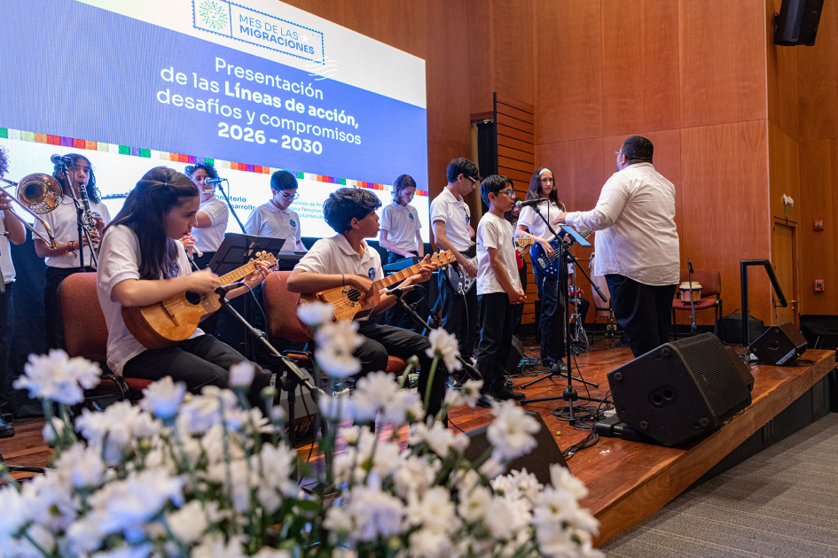 Banda Infantil y Juvenil Latinoamericana Manos Veneguayas Banda Infantil y Juvenil Latinoamericana Manos Veneguayas