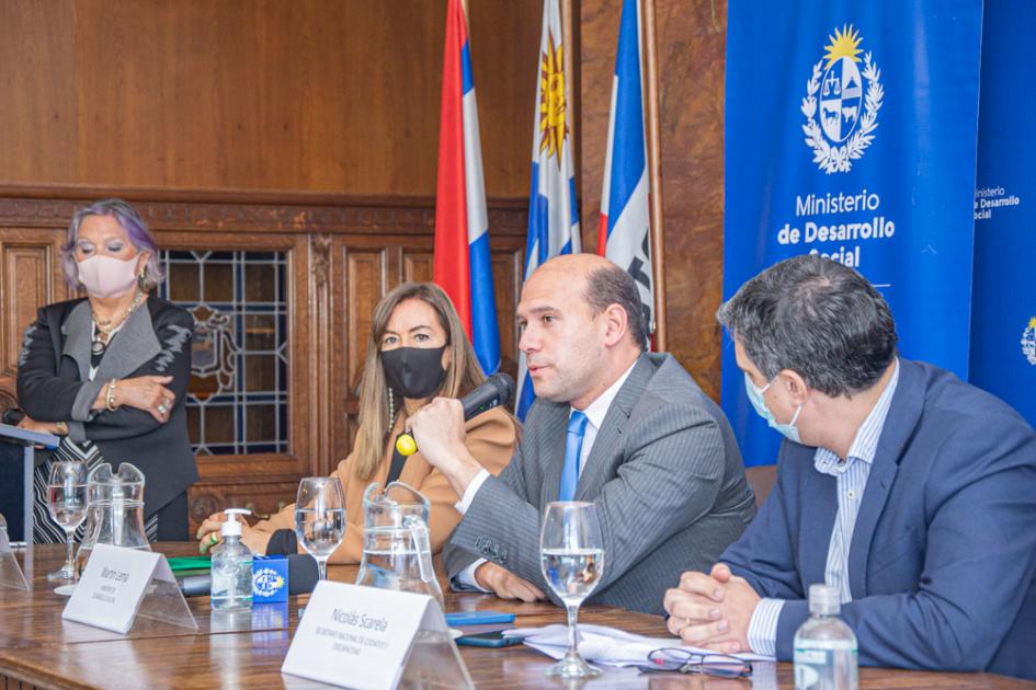 autoridades Malva Torterolo, Martín Lema y Nicolás Scarela