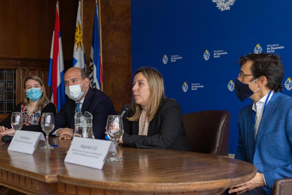 firma de convenio autoridades