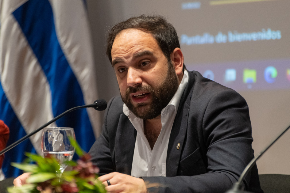 Participantes y autoridades presentes en la apertura de la RIAFRO