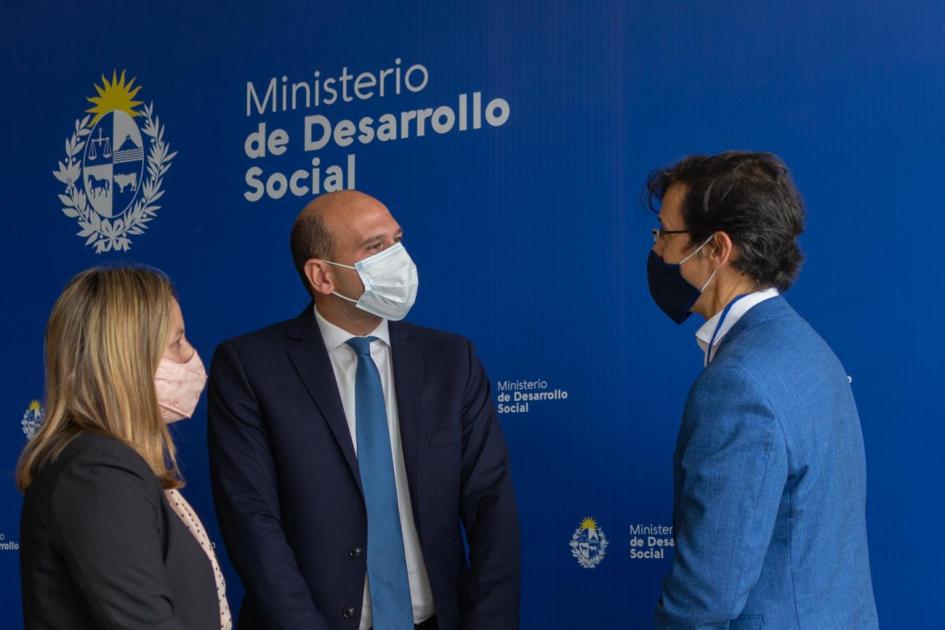 firma de convenio autoridades