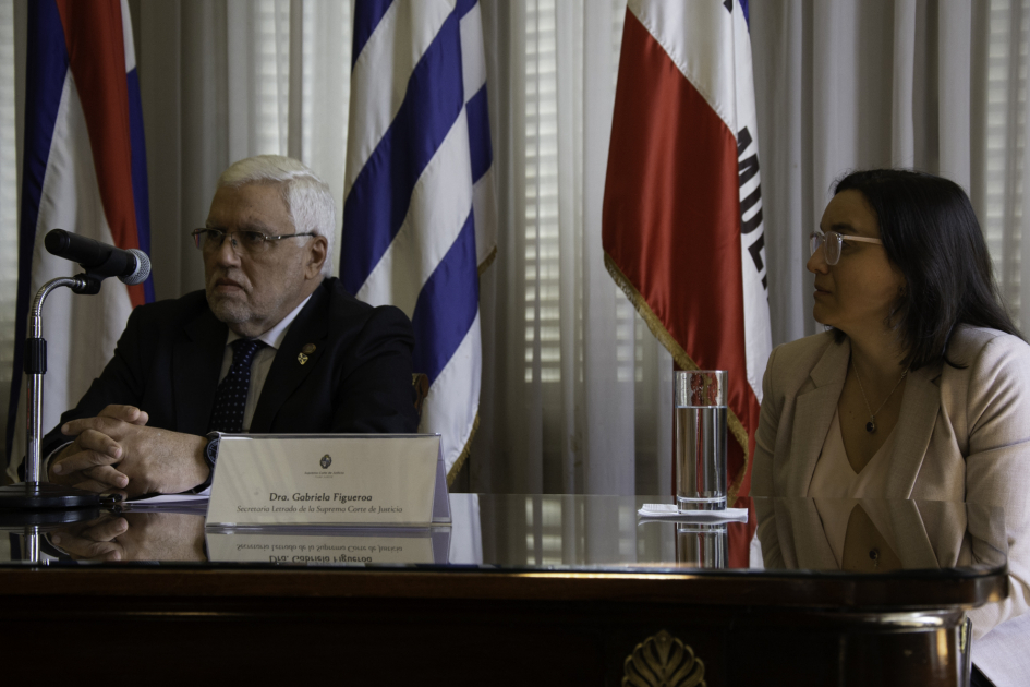 Firma de convenio por alimentación entre INDA y SCJ. Firma de convenio por alimentación entre INDA y SCJ.