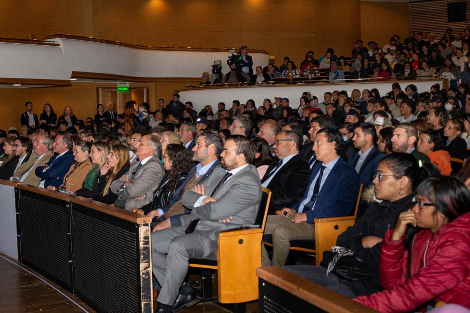 Autoridades presentes en el evento Autoridades presentes en el evento