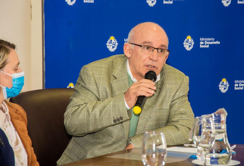 Ignacio Elgue haciendo uso de la palabra Ignacio Elgue haciendo uso de la palabra