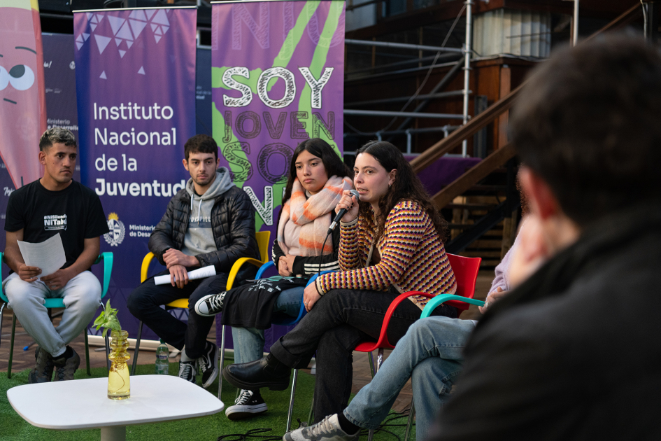Eugenia Godoy en Evento Semana Salud Mental Adolescente. Eugenia Godoy en Evento Semana Salud Mental Adolescente.