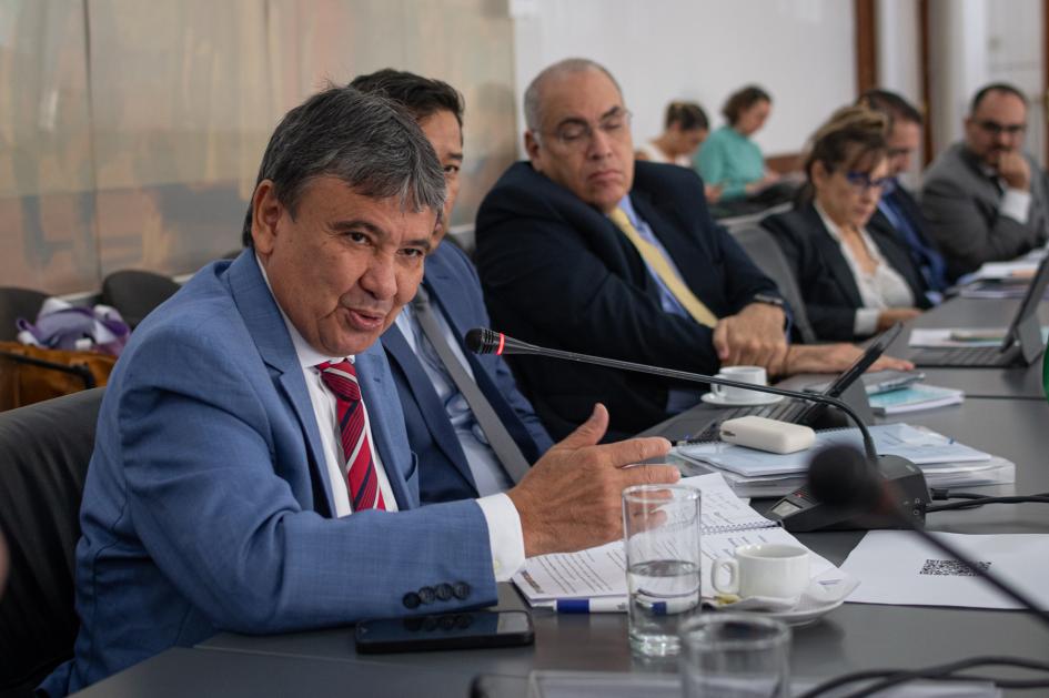 Wellington Dias, ministro de Desarrollo Social de Brasil, haciendo uso de la palabra Wellington Dias, ministro de Desarrollo Social de Brasil, haciendo uso de la palabra