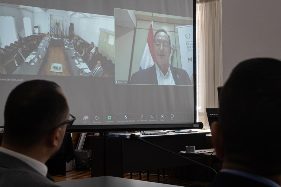 Participantes a distancia del encuentro Participantes a distancia del encuentro