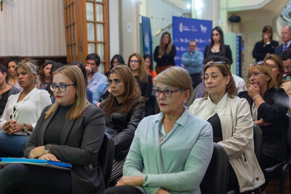 Público presente en el evento Público presente en el evento