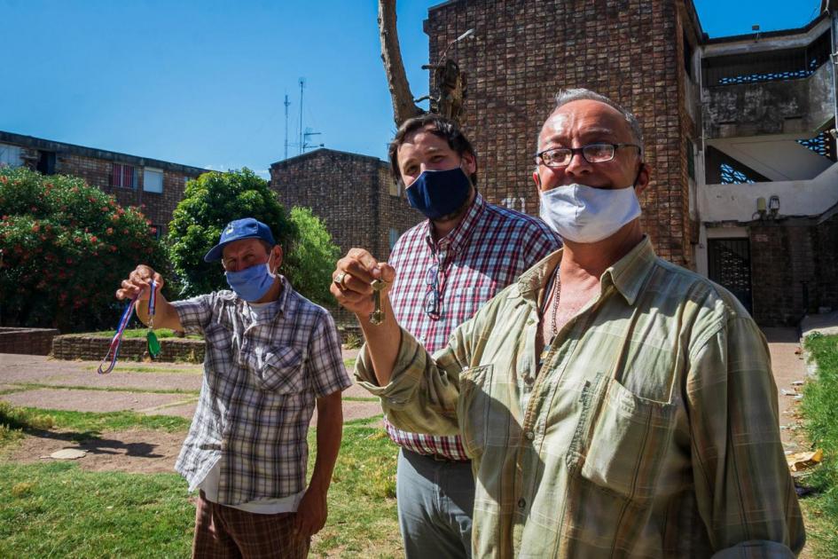 Entrega de vivienda autogestionada