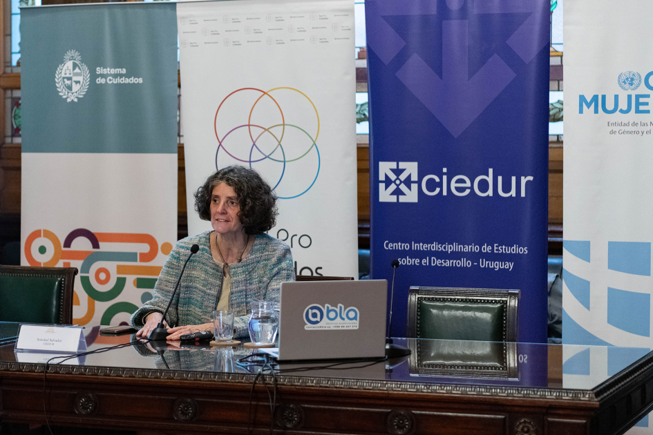 Presentación de estudio sobre impacto del Programa Becas BIS Soledad Salvador (Ciedur)