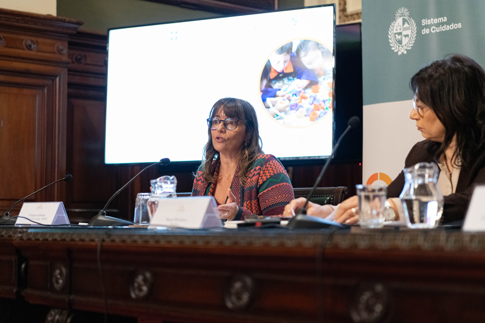 Presentación de estudio sobre impacto del Programa Becas BIS Blanca Rodríguez, Giorgina Garibotto