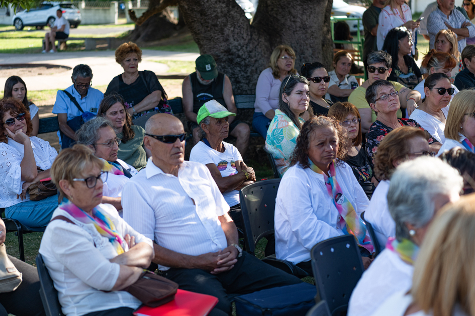 Inauguración del Centro de Desarrollo Comunitario en Tres Ombúes. Inauguración del Centro de Desarrollo Comunitario en Tres Ombúes.