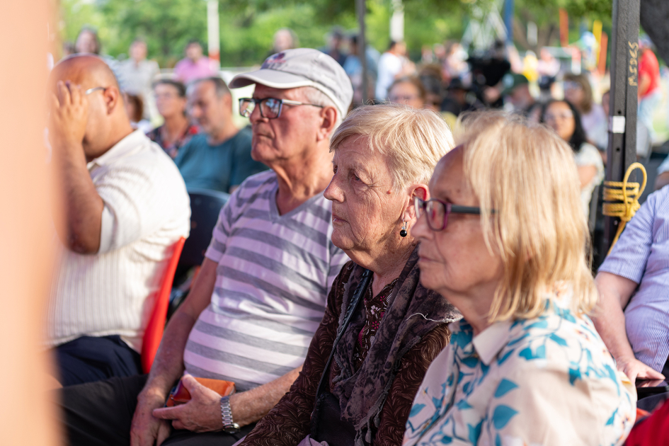 Inauguración del Centro de Desarrollo Comunitario en Tres Ombúes. Inauguración del Centro de Desarrollo Comunitario en Tres Ombúes.