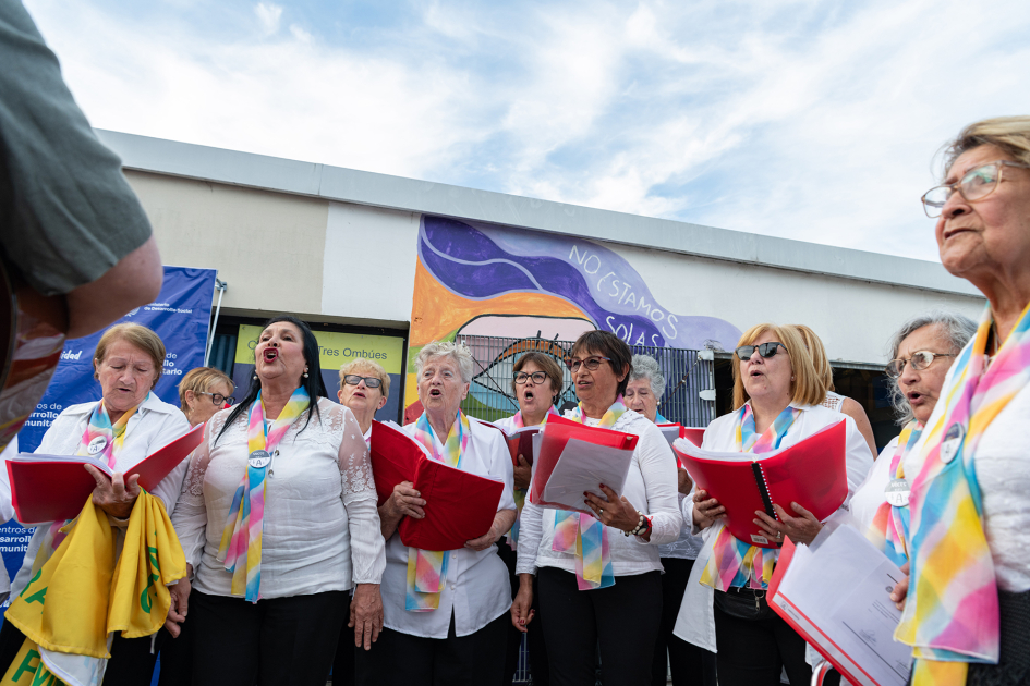 Inauguración del Centro de Desarrollo Comunitario en Tres Ombúes. Inauguración del Centro de Desarrollo Comunitario en Tres Ombúes.