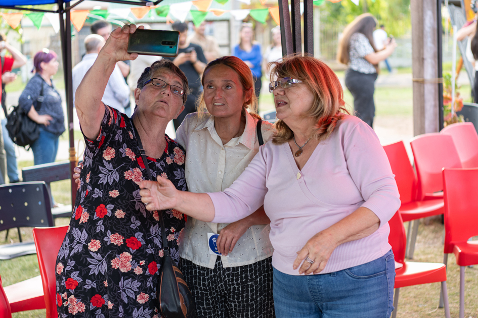 Inauguración del Centro de Desarrollo Comunitario en Tres Ombúes. Inauguración del Centro de Desarrollo Comunitario en Tres Ombúes.