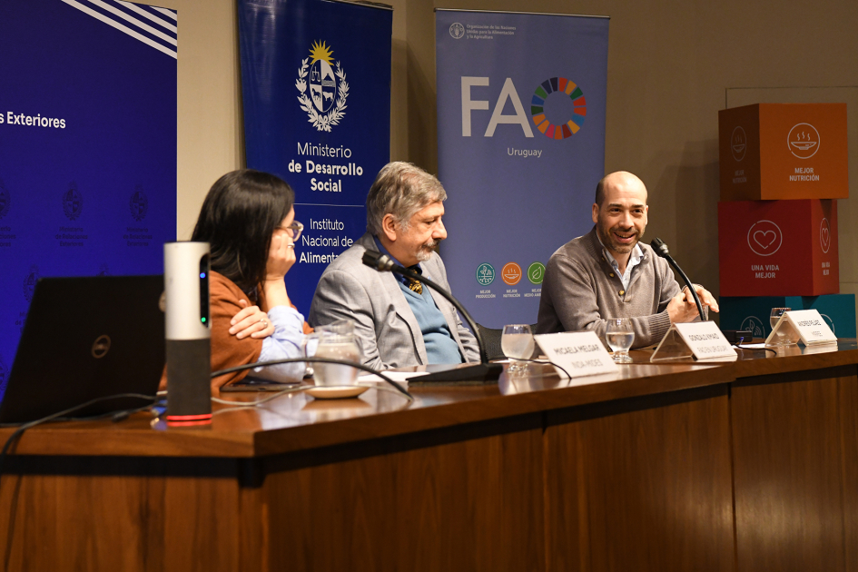 Mesa de autoridades.