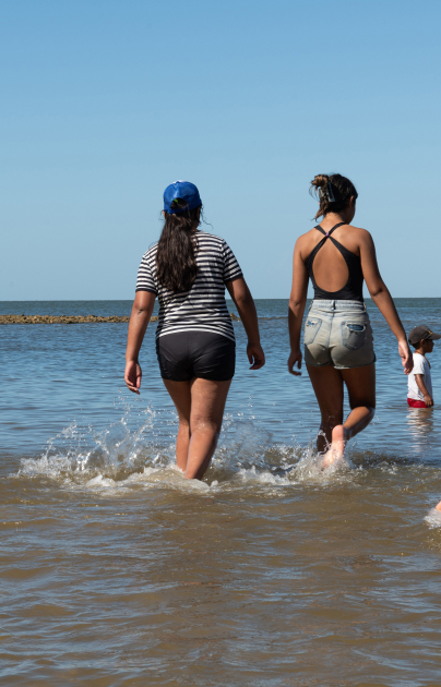 Programa "Al Agua Pato" en la playa de Pajas Blancas.