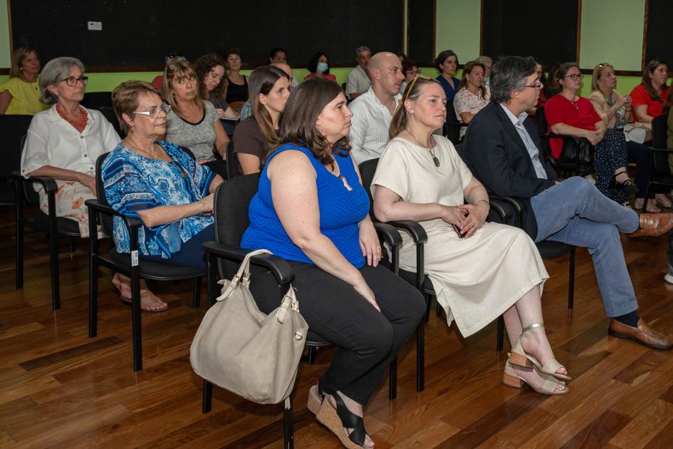 Público presente en el evento Público presente en el evento