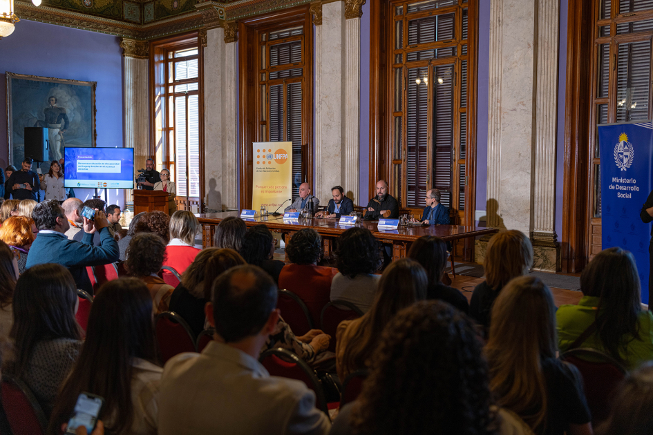 Asistentes al evento Asistentes al evento