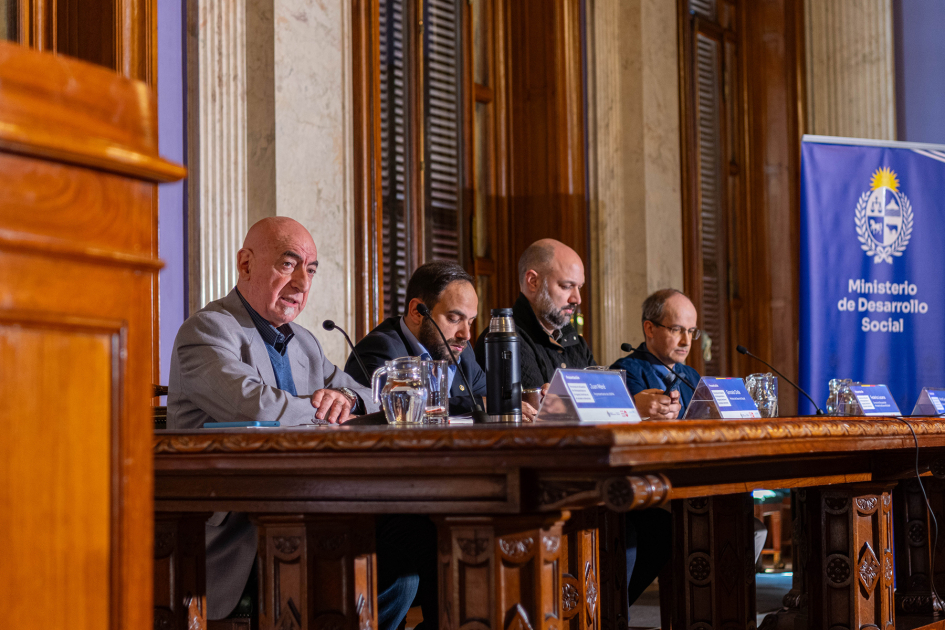 Mesa de autoridades Mesa de autoridades