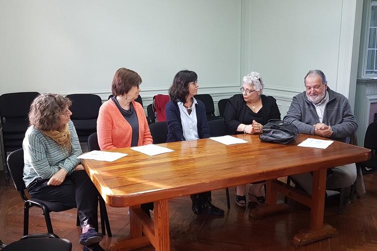 Lanzamiento de la cuarta edición del curso virtual de lengua de señas uruguaya Mesa de autoridades