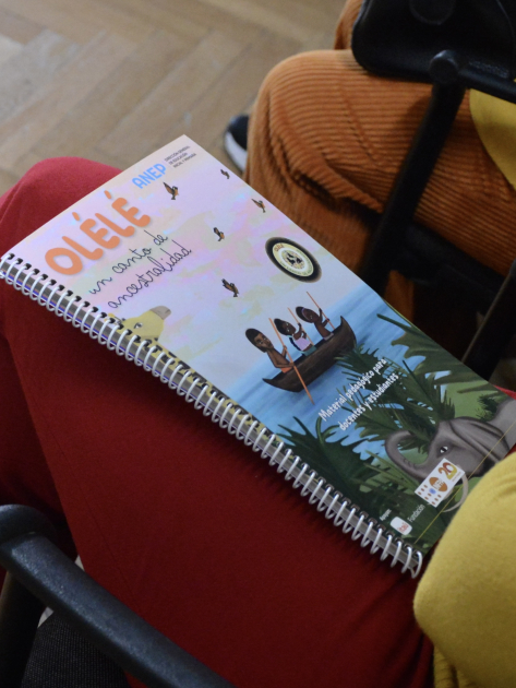 Presentación material didáctico Olélé