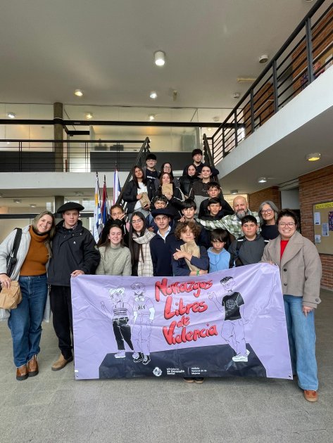 Adolescentes y jóvenes durante el lanzamiento de la 11.ª edición de Noviazgos Libres de Violencia. Adolescentes y jóvenes durante el lanzamiento de la 11.ª edición de Noviazgos Libres de Violencia.