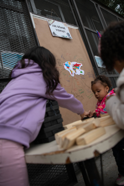 Actividad de Centro de Migrantes en Plaza en Ciudad Vieja. Actividad de Centro de Migrantes en Plaza en Ciudad Vieja.