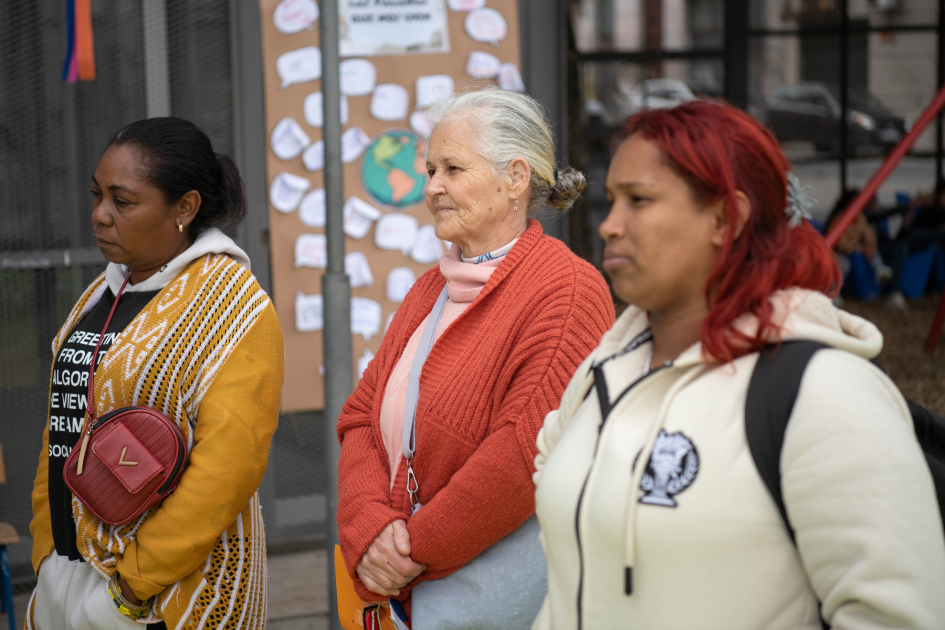Actividad de Centro de Migrantes en Plaza en Ciudad Vieja. Actividad de Centro de Migrantes en Plaza en Ciudad Vieja.