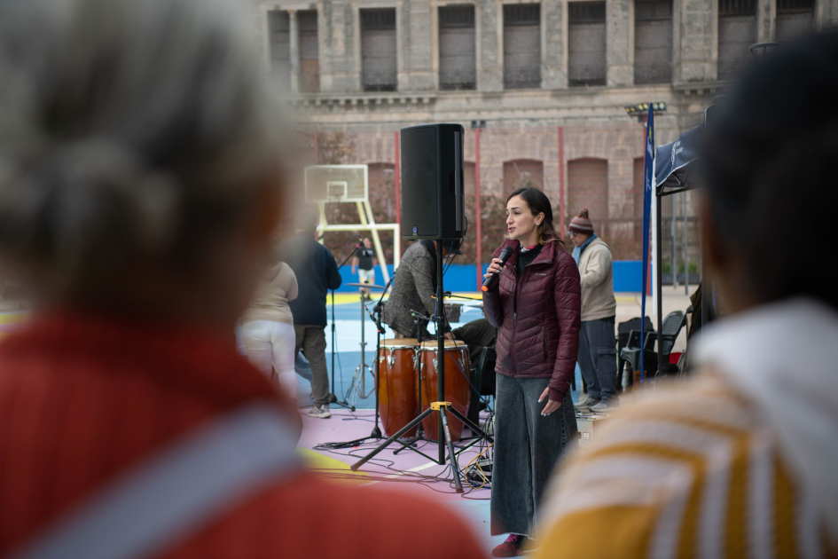 Actividad de Centro de Migrantes en Plaza en Ciudad Vieja. Actividad de Centro de Migrantes en Plaza en Ciudad Vieja.