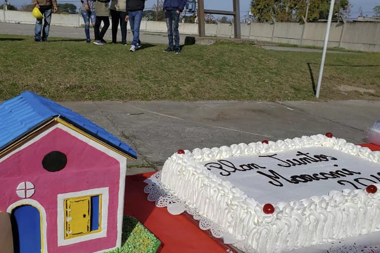 Entrega de viviendas Plan Juntos barrio Marconi Entrega de viviendas Plan Juntos barrio Marconi