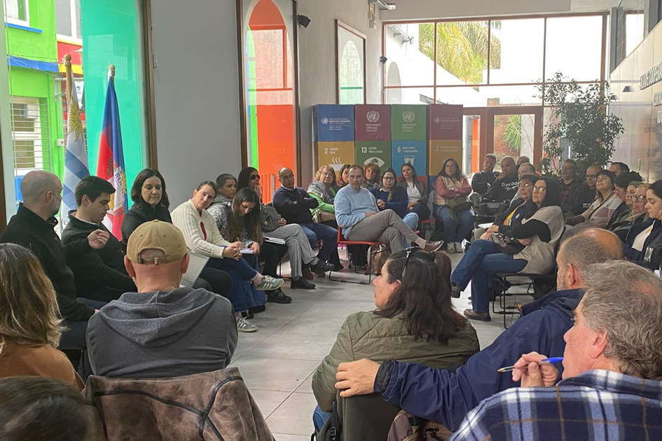 Actores públicos, referentes y organizaciones en la gira nacional “Uruguay sin Barreras”. Actores públicos, referentes y organizaciones en la gira nacional “Uruguay sin Barreras”.