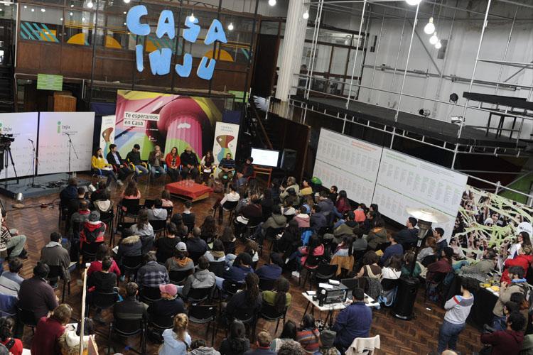 Jóvenes en presentación