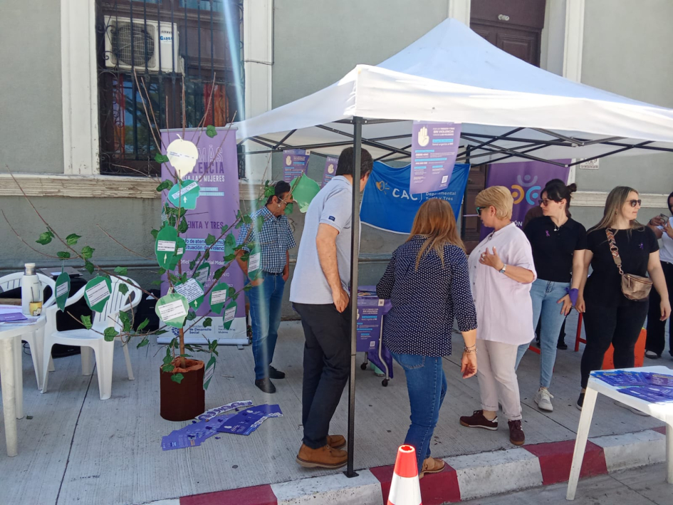 Actividad en el marco del 25-N 2025 en Treinta y Tres Actividad en el marco del 25-N 2025 en Treinta y Tres