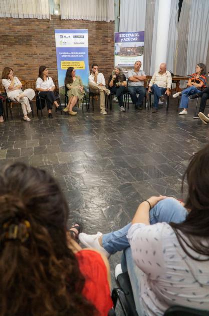 Actividades en la primera jornada de trabajo Actividades en la primera jornada de trabajo